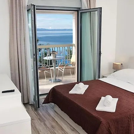 Simic * Makarska