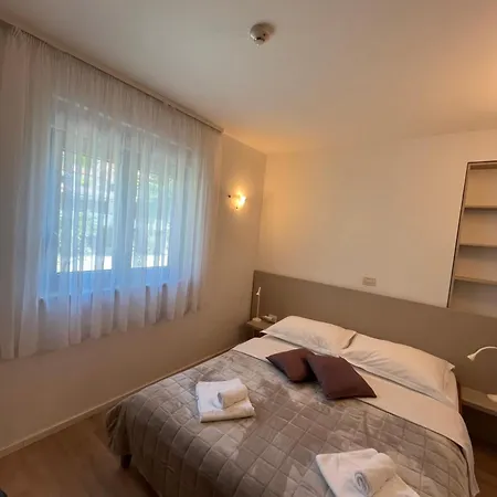 Simic Apartment *