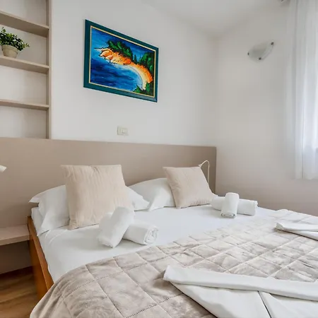 アパート Simic *